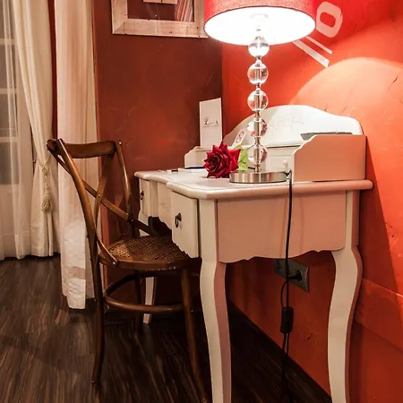 El Bosque De La Anjana Selores