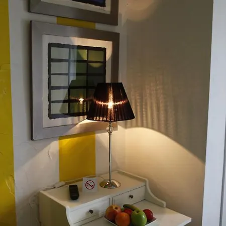 El Bosque De La Anjana Selores