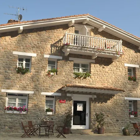 Hotel El Bosque De La Anjana