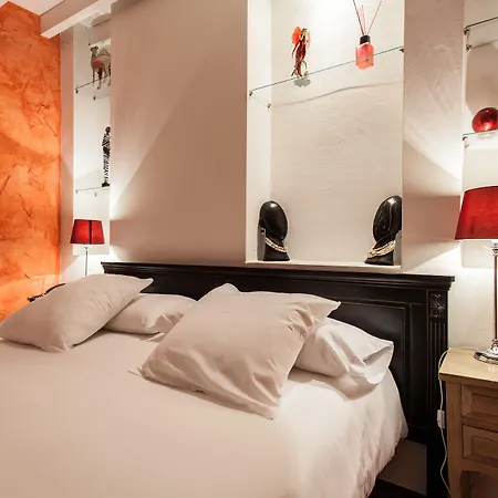 El Bosque De La Anjana Selores