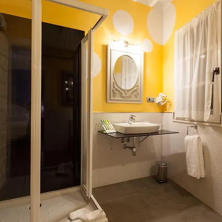 El Bosque De La Anjana Hotel Selores