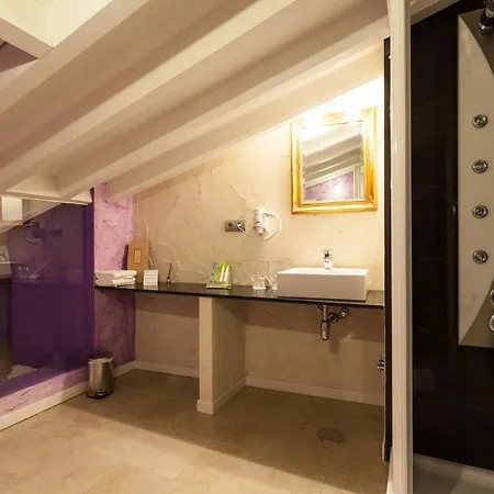 Hotel El Bosque De La Anjana