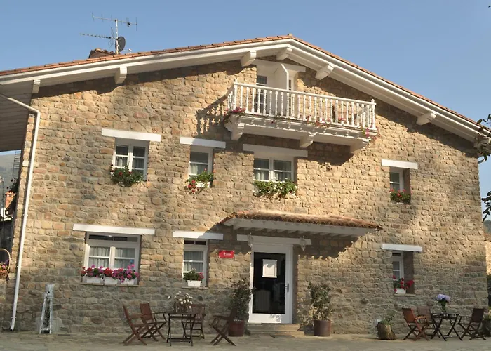 Hotel El Bosque De La Anjana