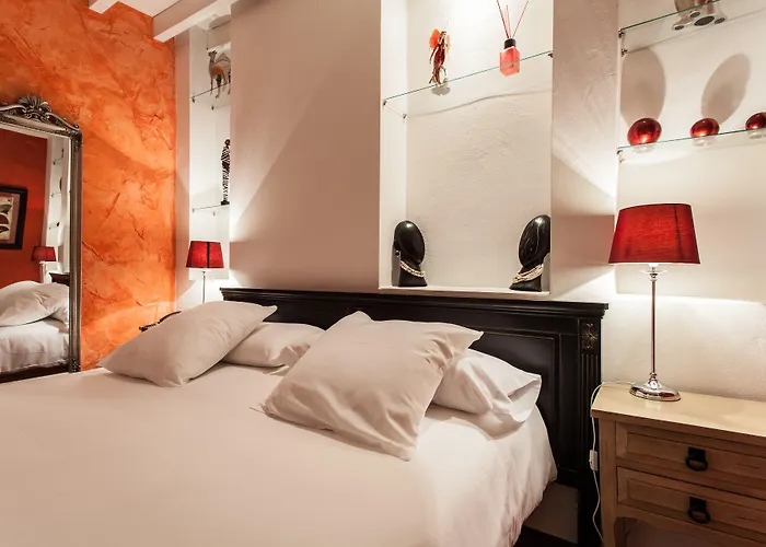 El Bosque De La Anjana Selores