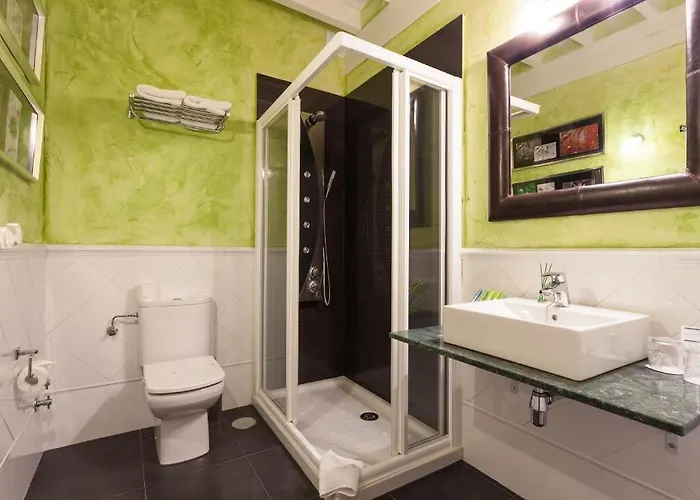 El Bosque De La Anjana Selores