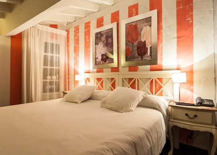 Hotel El Bosque De La Anjana