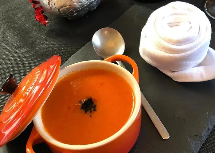 El Bosque De La Anjana 3*